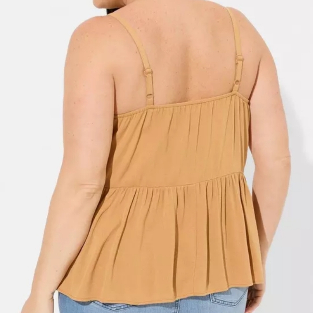 Torrid Washable Crinkle Gauze Sleeveless Crochet Tank Biscuit BNWT 2 - Picture 2 of 4